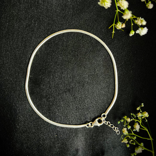 Saya Flat Snake Anklet
