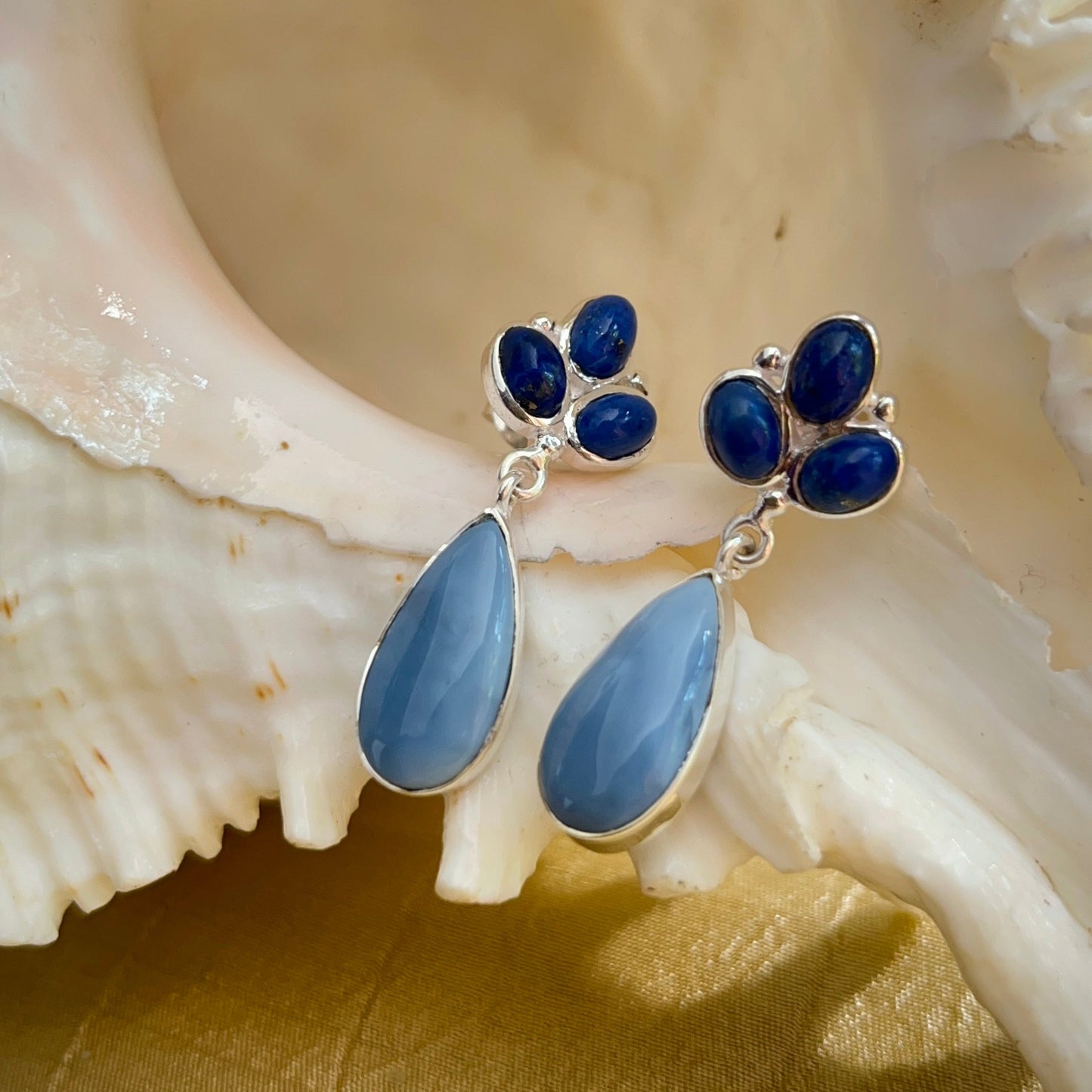 Cosmofrost Earring