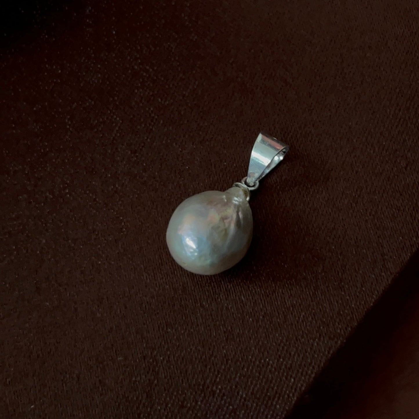 JUST Baroque Pendant