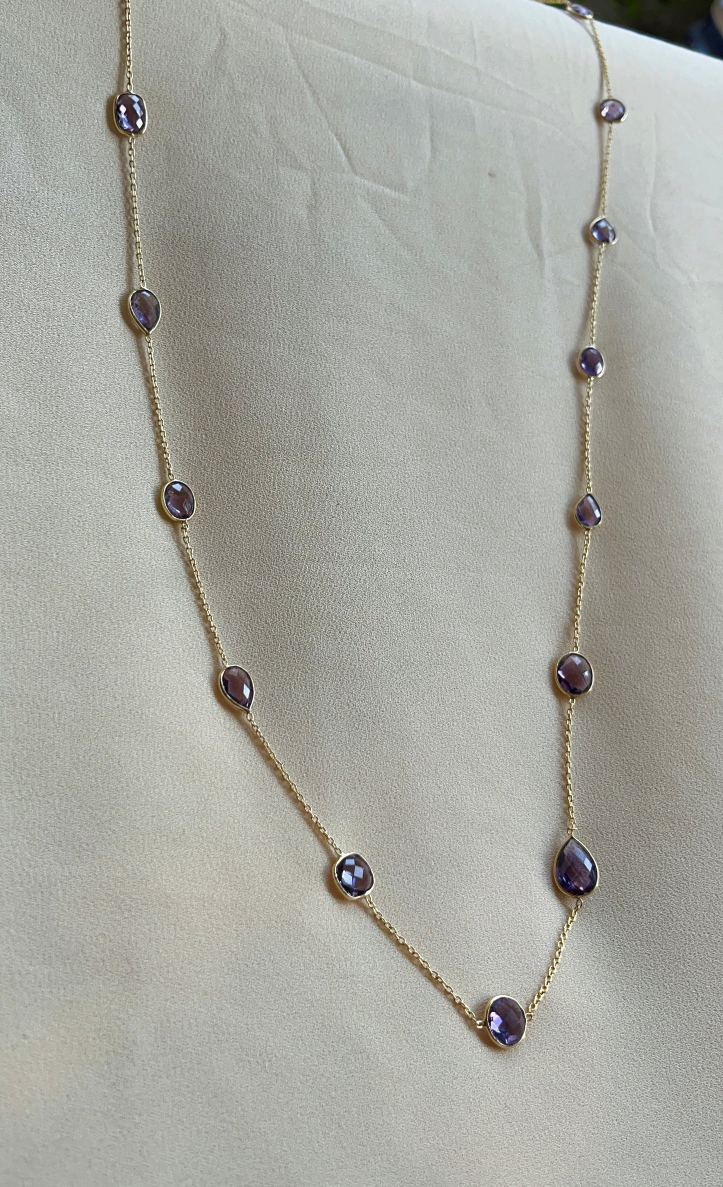 Violet Veil Long Chain