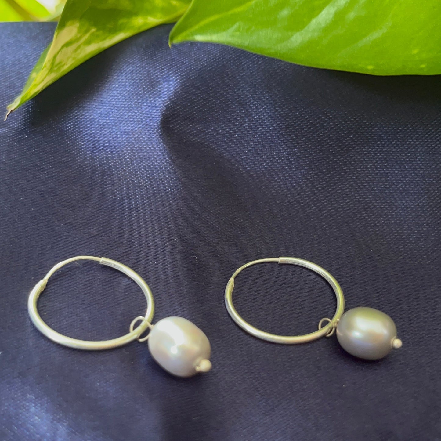 Graphite Drop Pearl Earrings