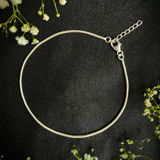 Taarini Round Anklet