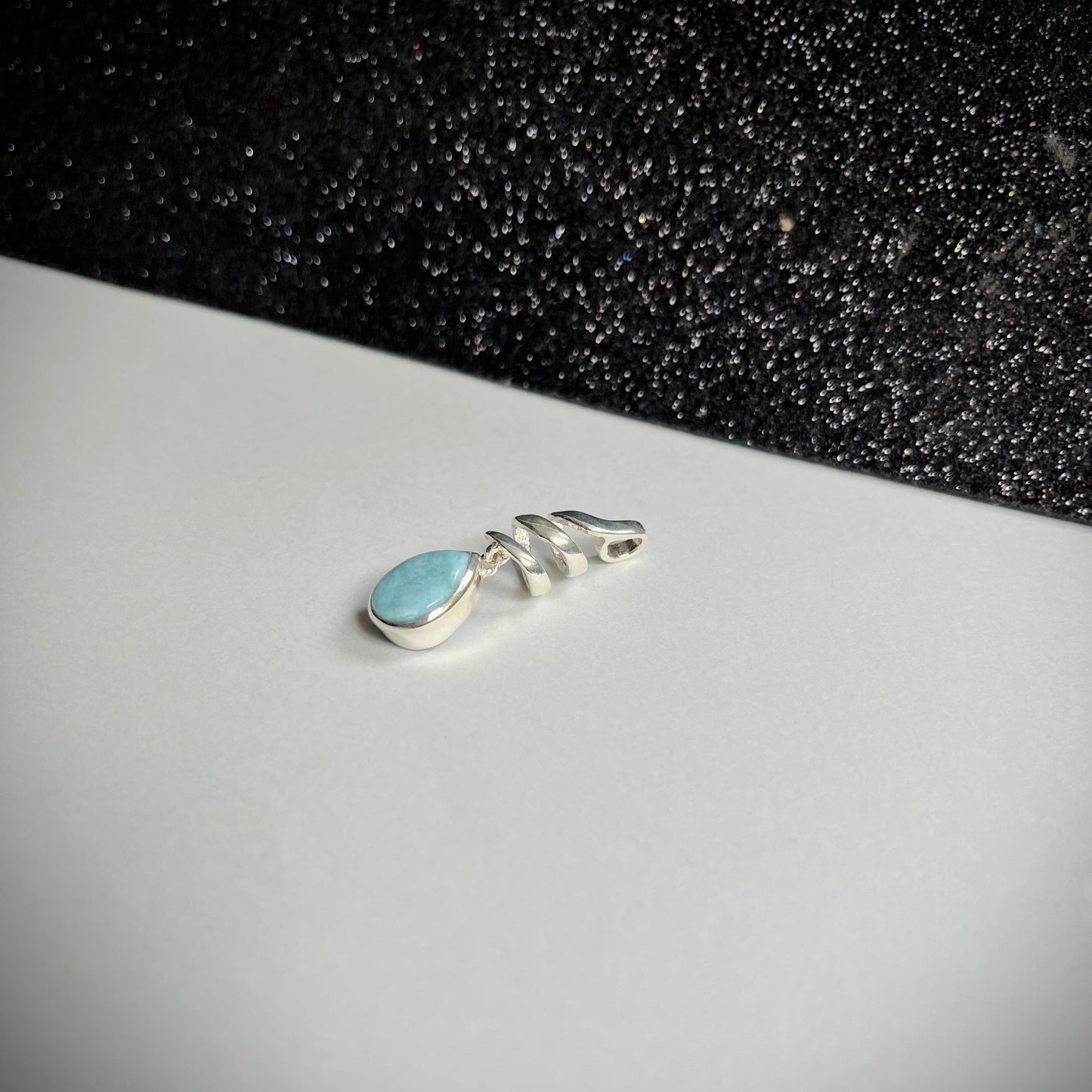 Unfolding Wave Pendant