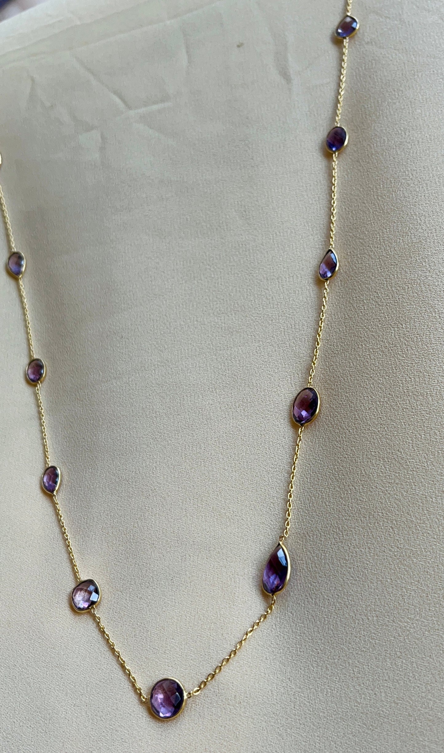 Violet Veil Long Chain