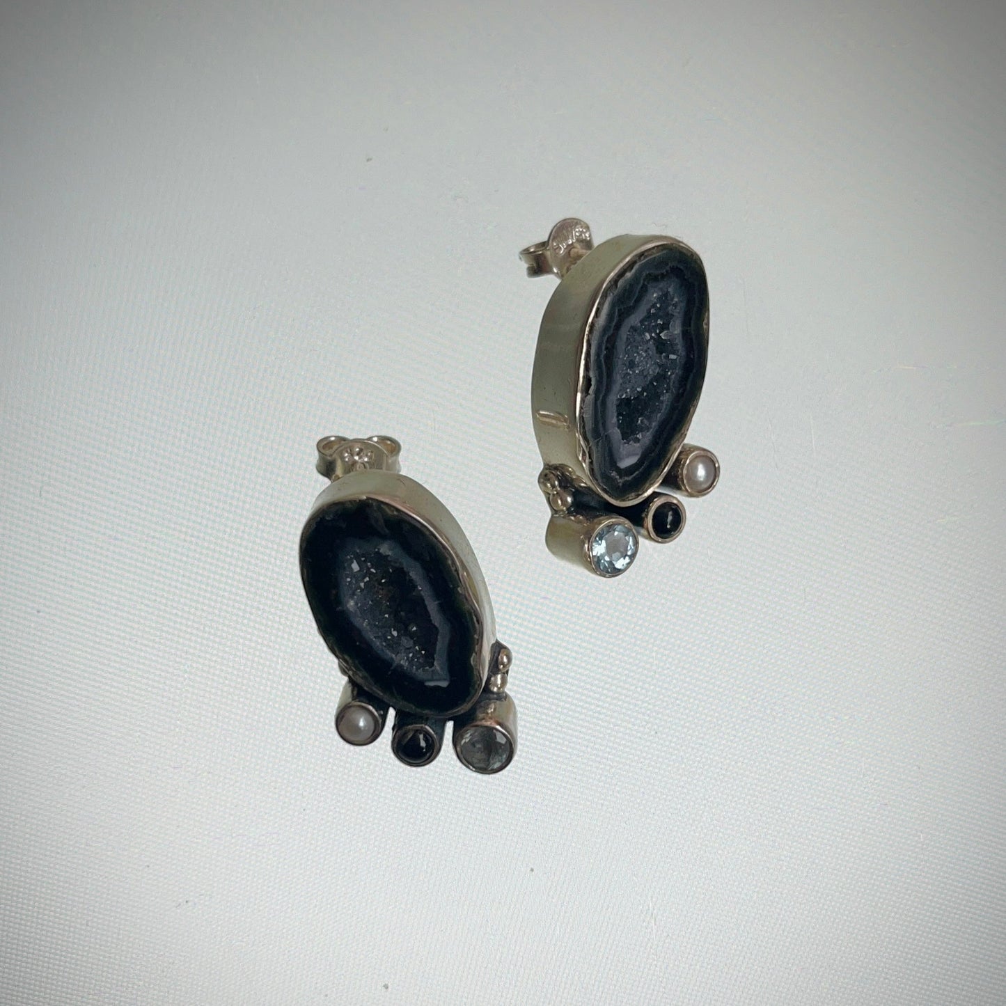 Agate Druzy Ear Stud