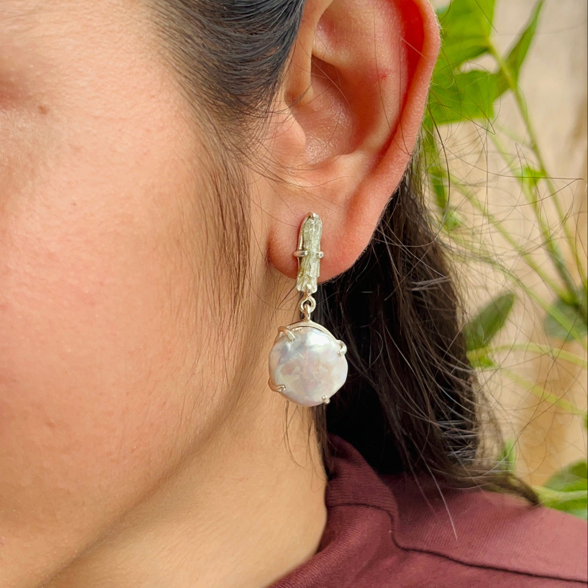 Meridian Pearl Earring