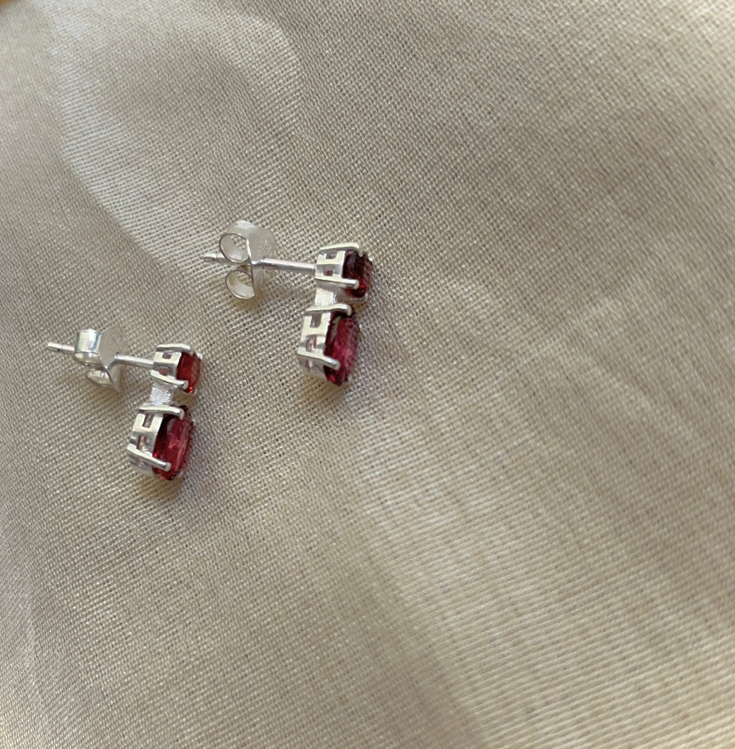 Double Treasure Earstud