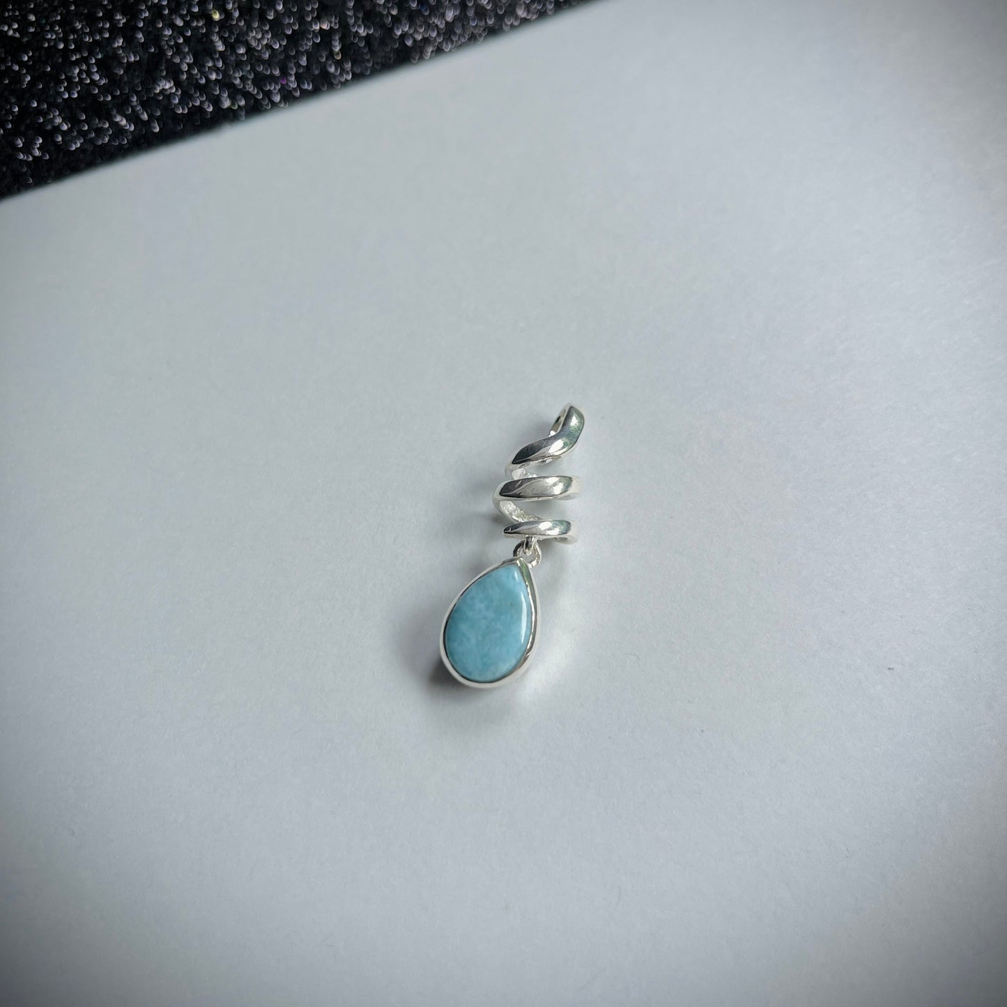 Unfolding Wave Pendant