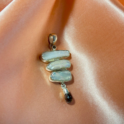 Decent Baroque Pendant