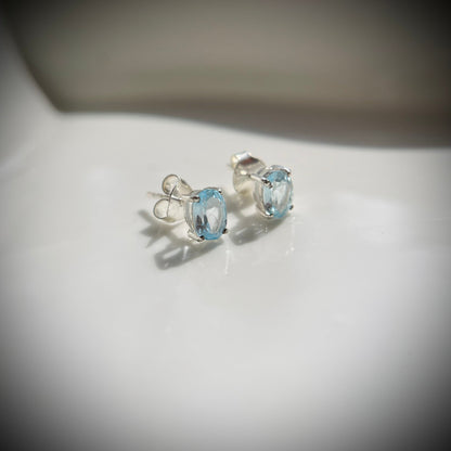 Frost Earstud