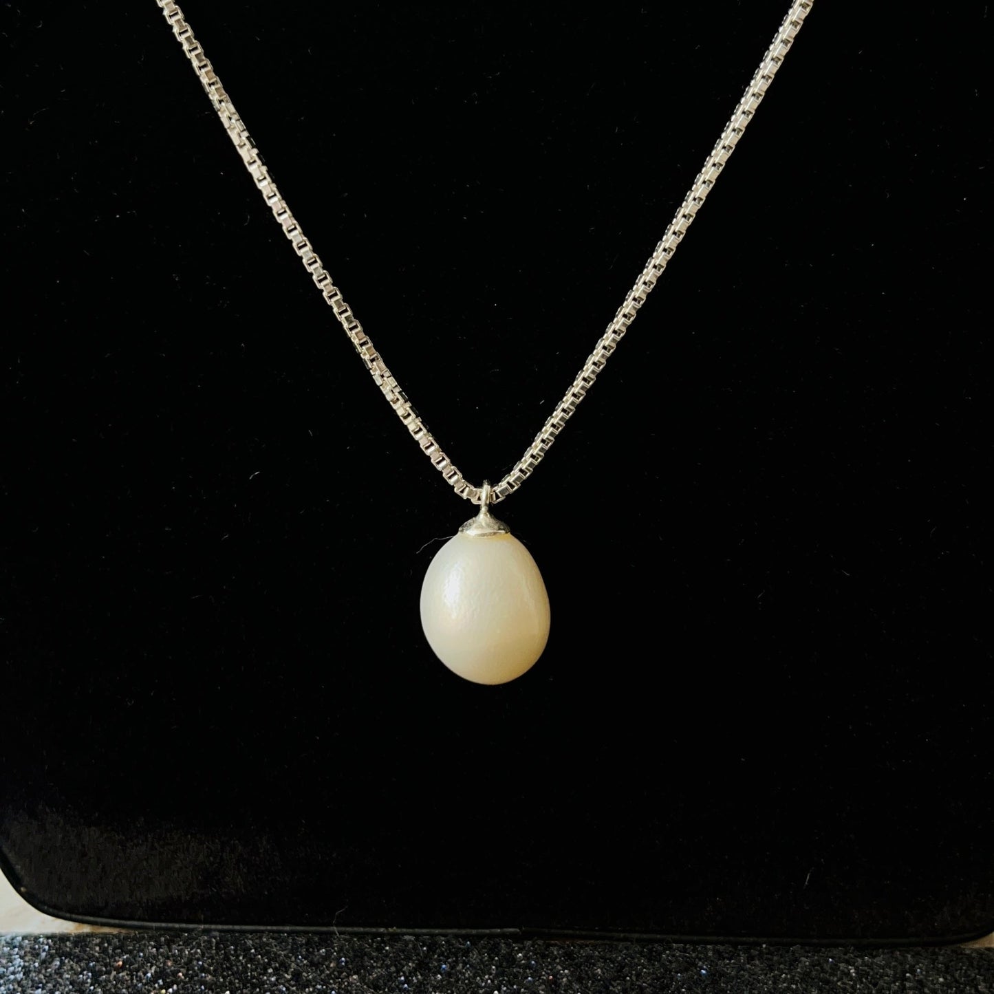 Timeless Southsea Pearl Pendant with Chain
