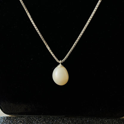 Timeless Southsea Pearl Pendant with Chain
