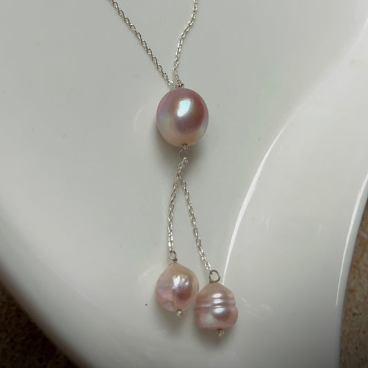 Whisper Pearl Pendant with chain