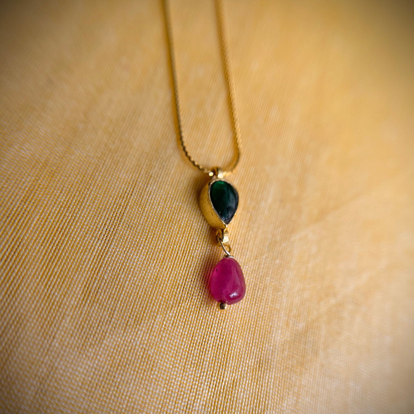 Zenith Pendant with chain