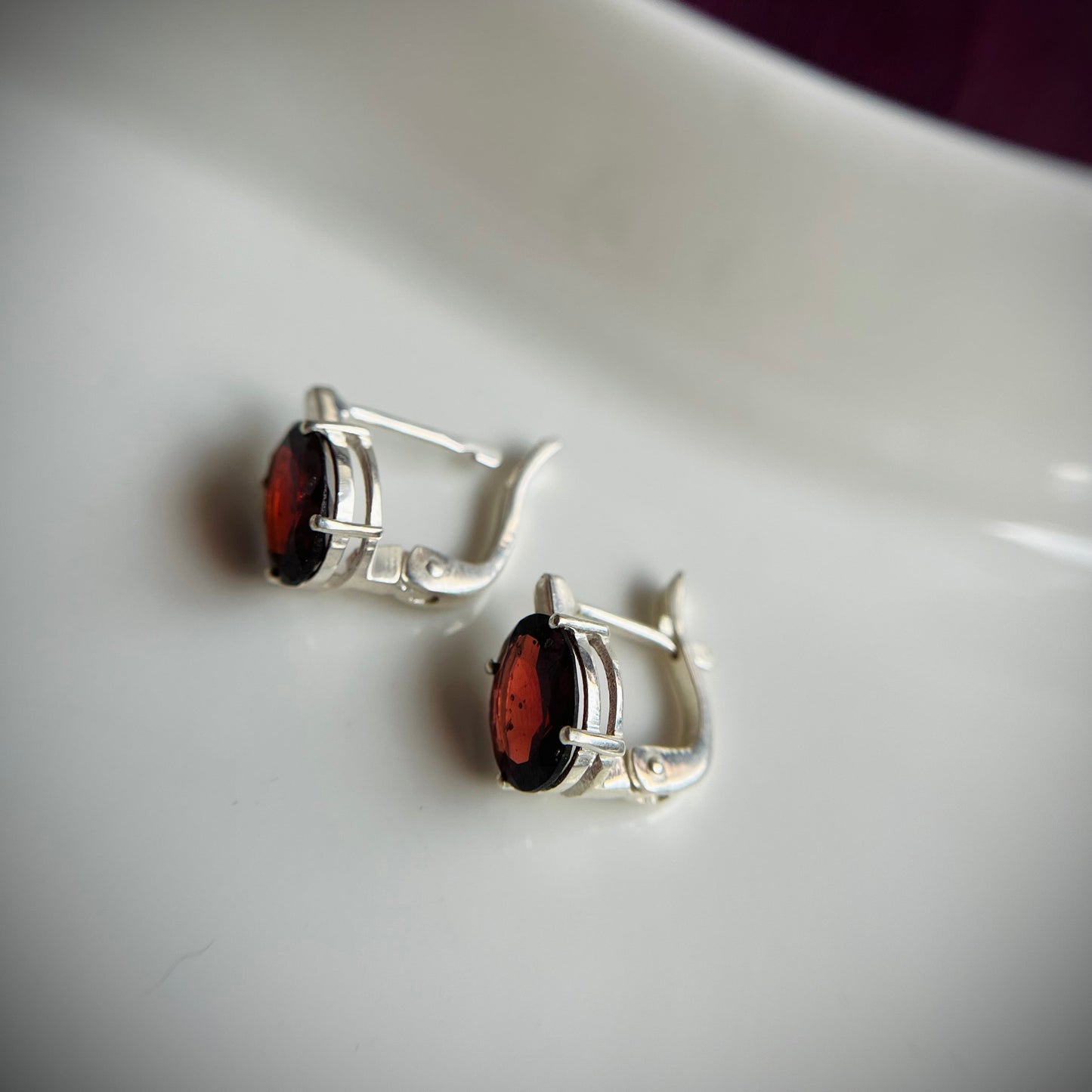 Garnova Earring