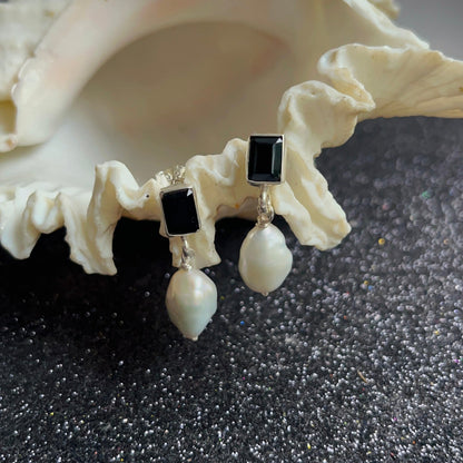 Contrast Earring