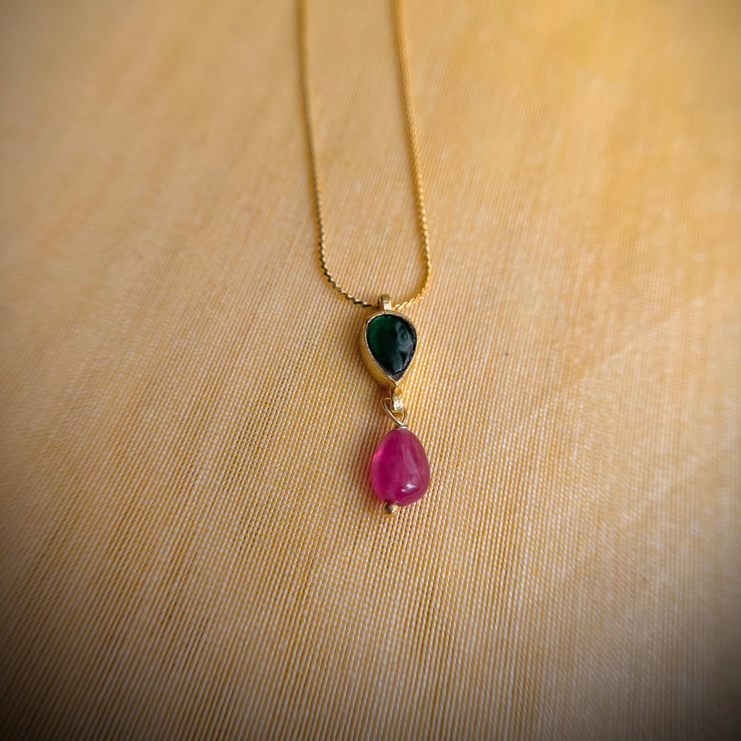 Zenith Pendant with chain