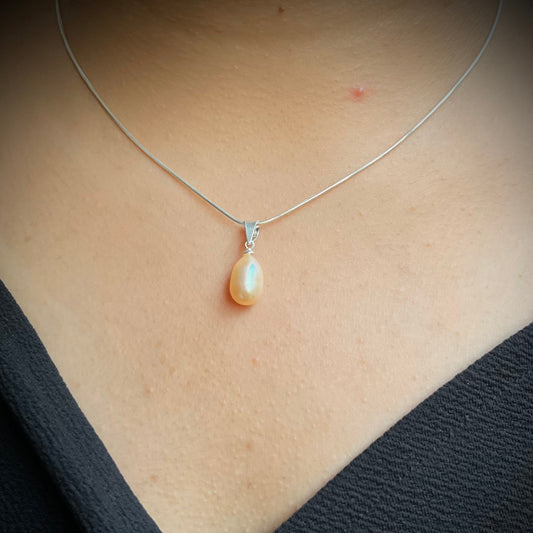 Aureate Pearl Pendant