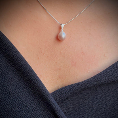 Soft Lavender Pearl Pendant