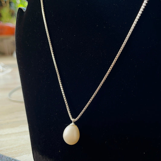 Timeless Southsea Pearl Pendant with Chain