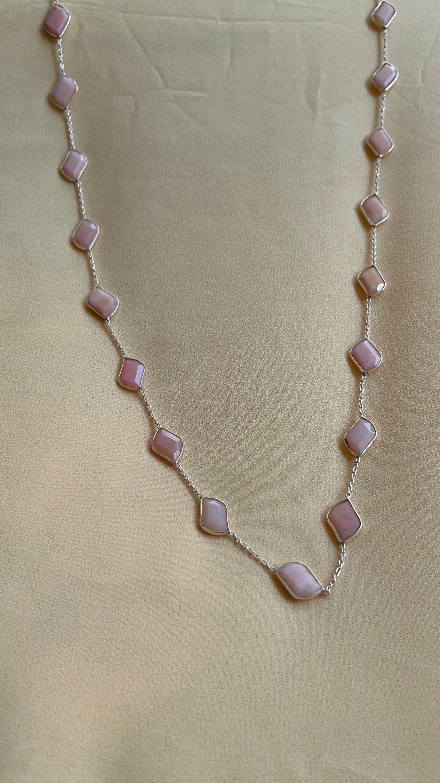 Delight Long Chain