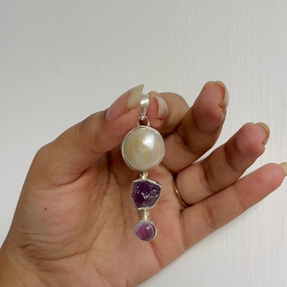Amy-Pearl Fussion Pendant