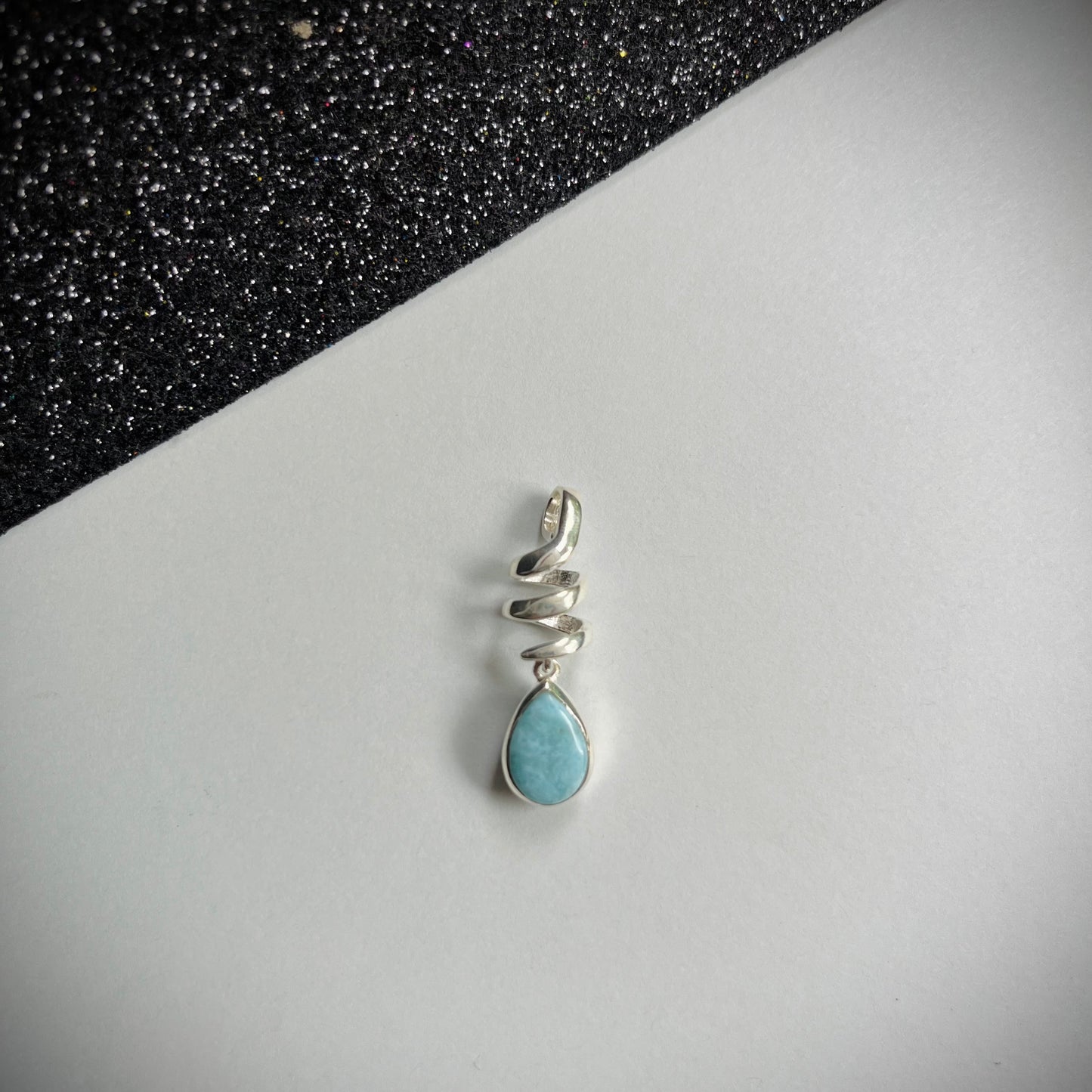 Unfolding Wave Pendant