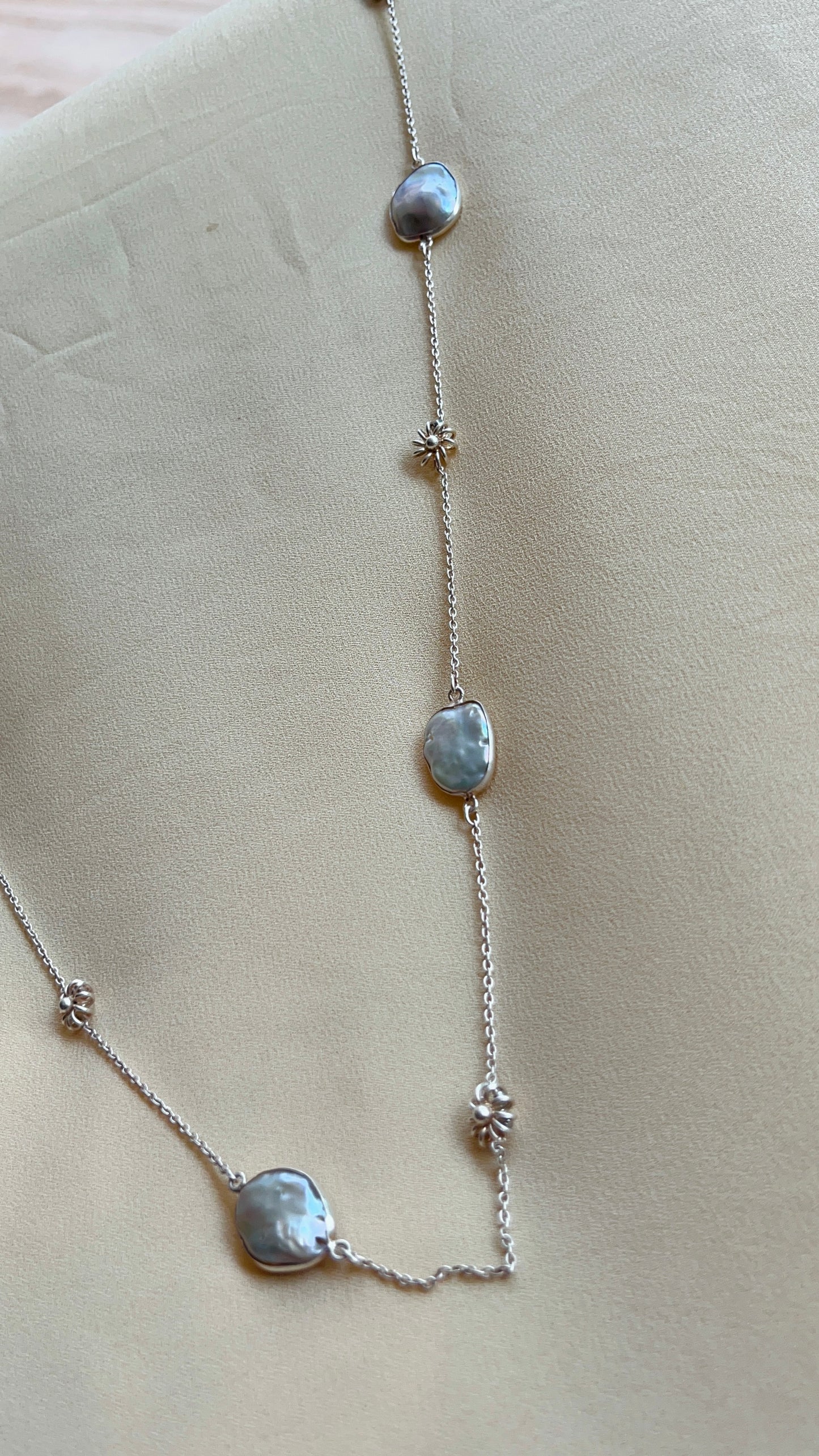 Silver Shell Garland Long Chain
