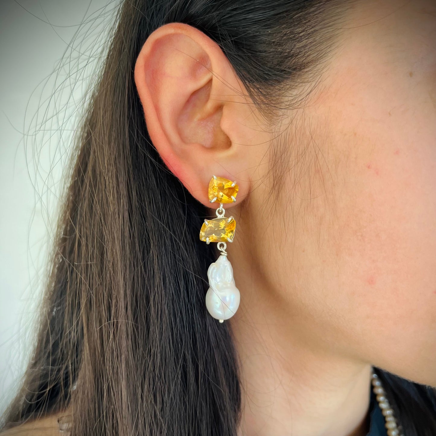 Swarn Pearl Drop Earring