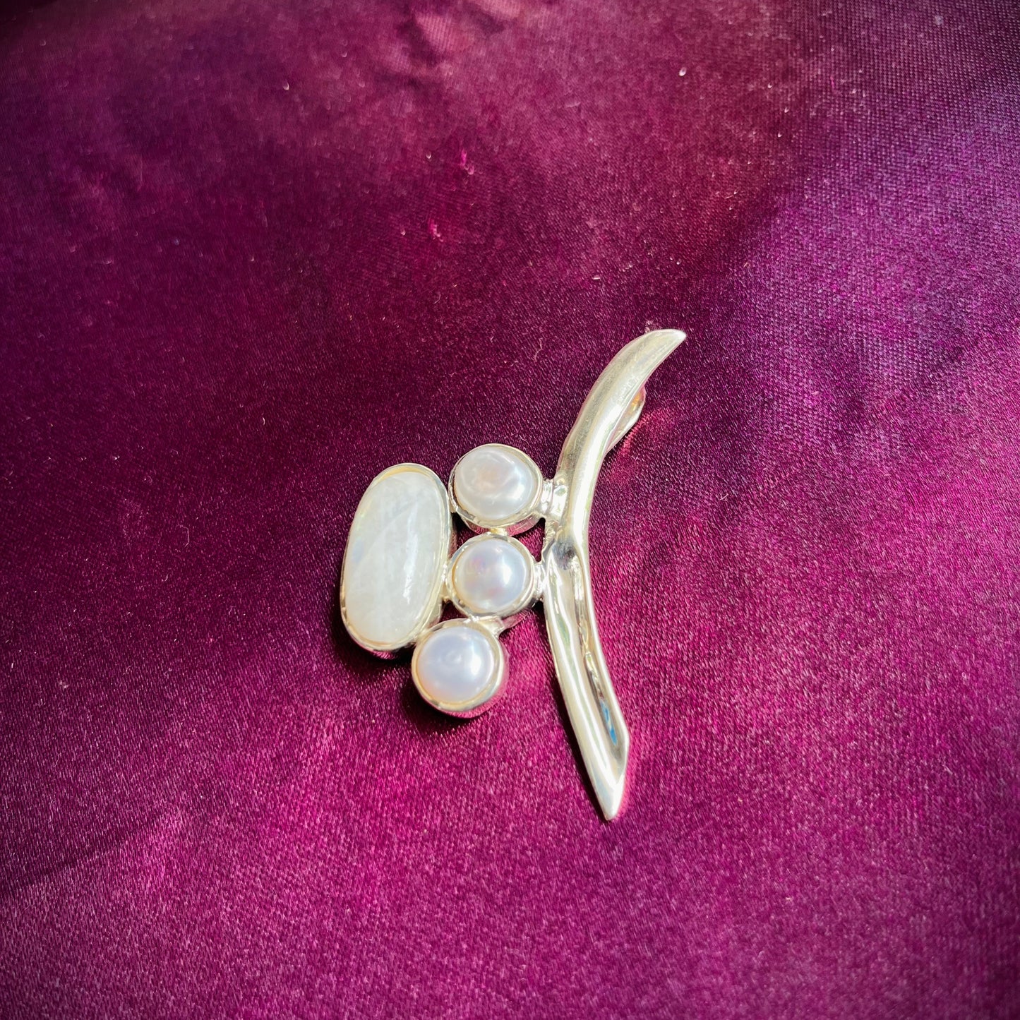 Quantum Labra Pendant