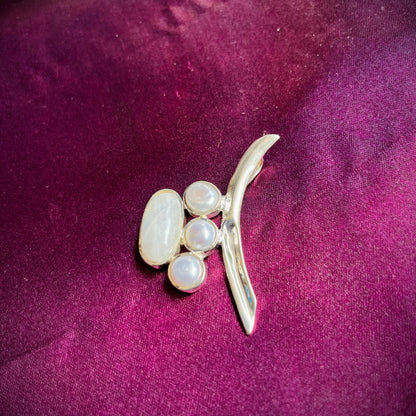 Quantum Labra Pendant