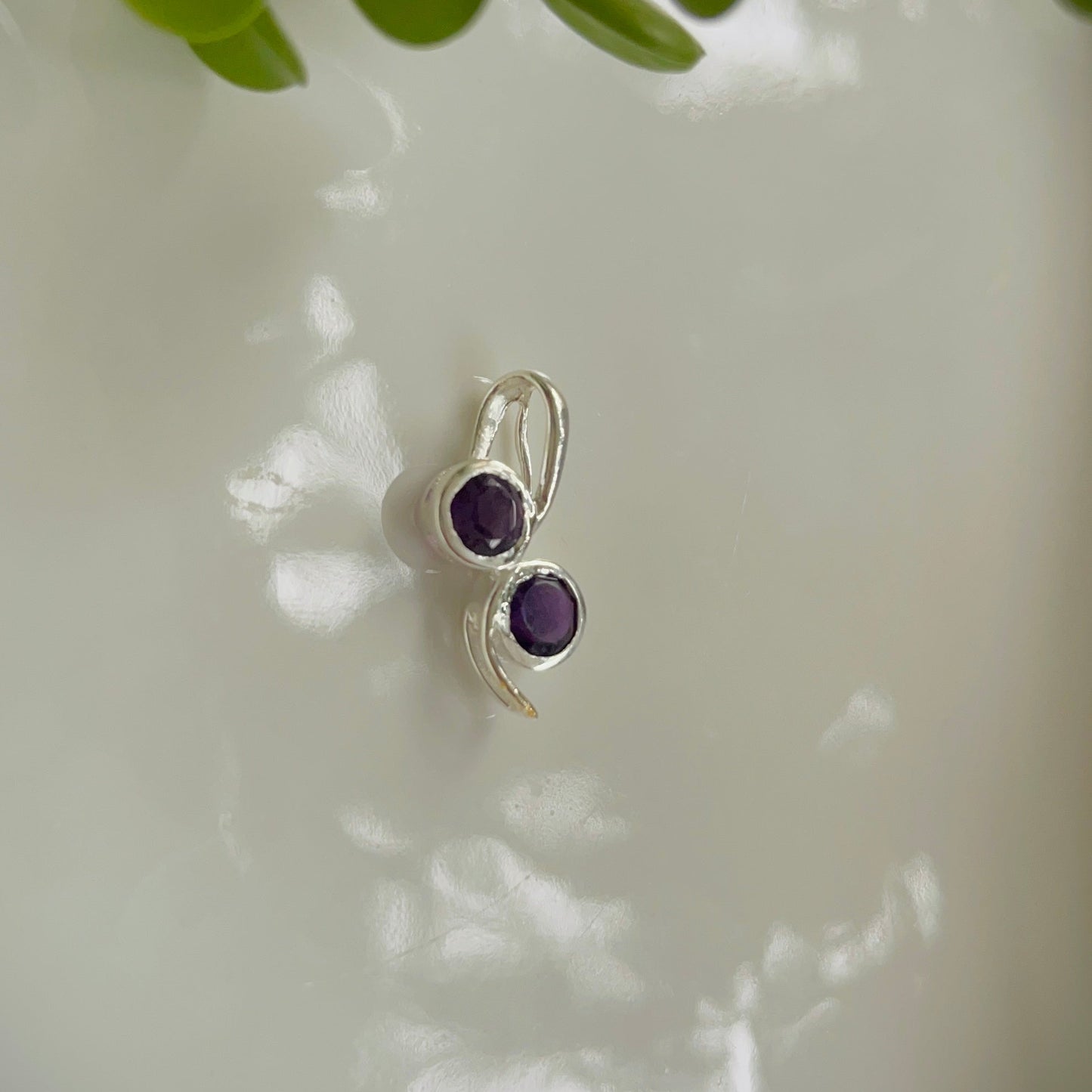 Essence Amethyst Pendant