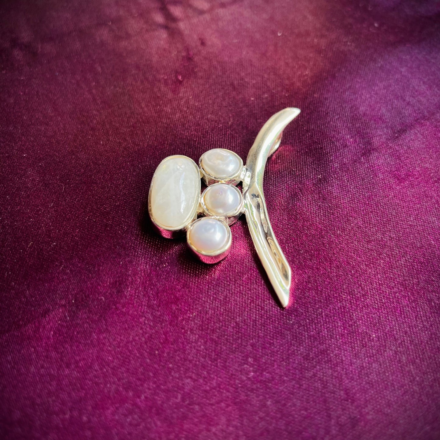 Quantum Labra Pendant