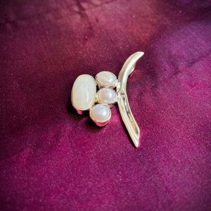 Quantum Labra Pendant