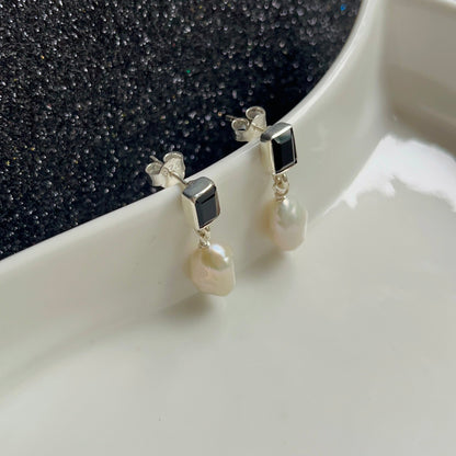 Contrast Earring