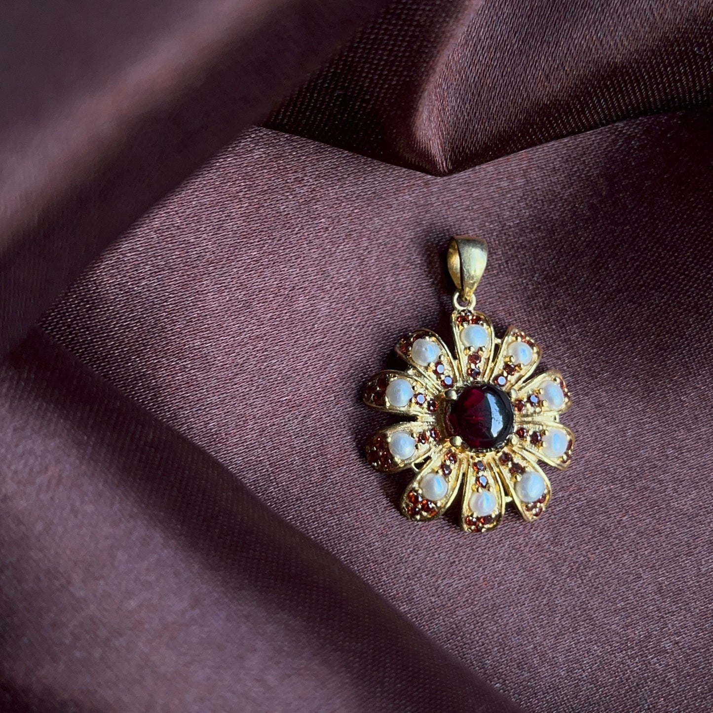 Daisy Garnet Pendant